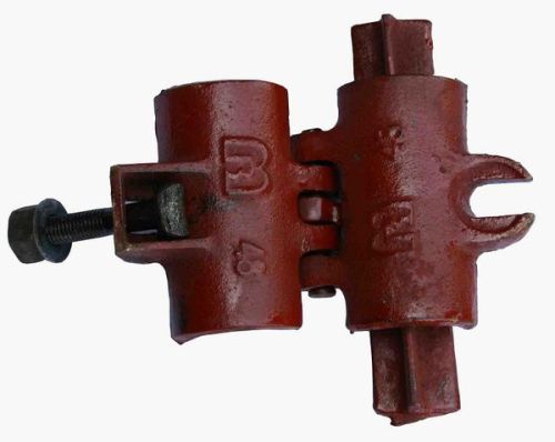 中國建筑扣件之鄉與箱包配件模具產業的地理分布